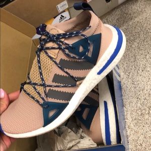 ARKYN W ADIDAS SHOES